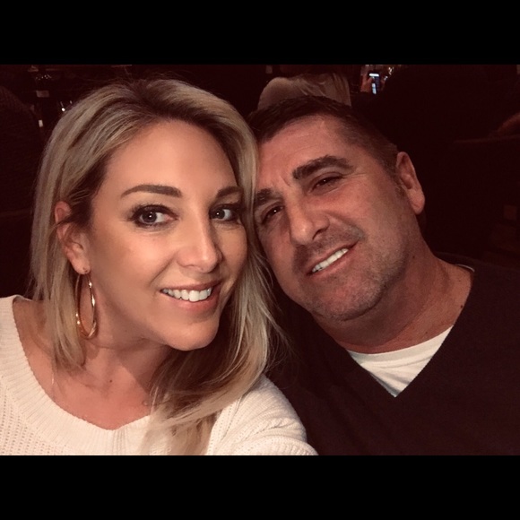 Meet your Posher, Janene - Picture 3 of 3